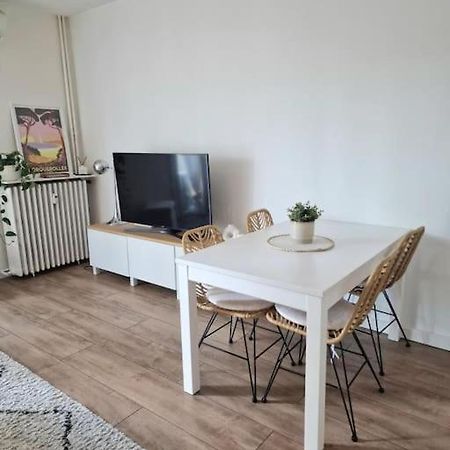 Appartement Cosy A 5 Min Des Plages Hyeres Exterior photo