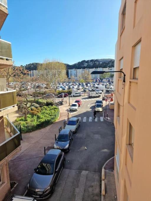 Appartement Cosy A 5 Min Des Plages Hyeres Exterior photo